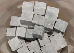 Камень для бани Серпентинит кубики малые (ведро 10 кг) 